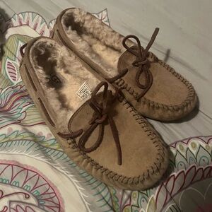 Women’s Ugg Dakota Slipper
